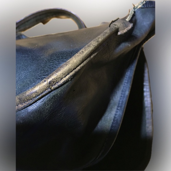 COACH Vintage LEATHERWARE SHOULDER Handbag NYC USA Brown 2 Tone Brown Distressed - Picture 10 of 16